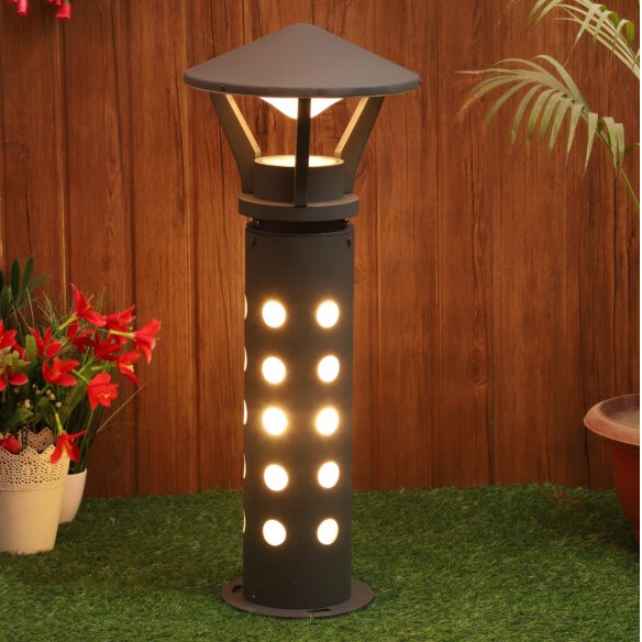 Superscape Bollard Light - front-view
