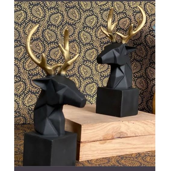 Black Reindeer Room decor figure - photo