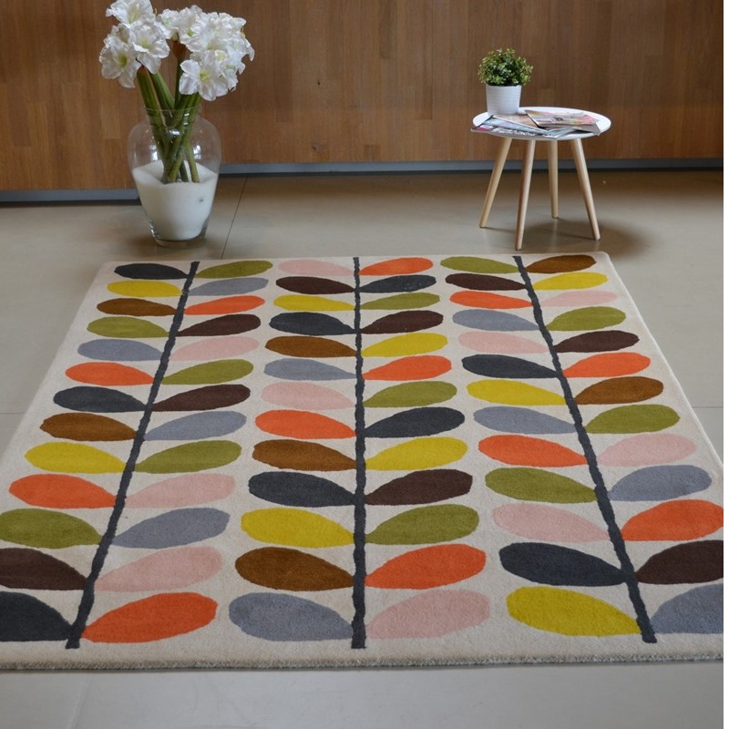 Classic stem multi color wool rug - top-view