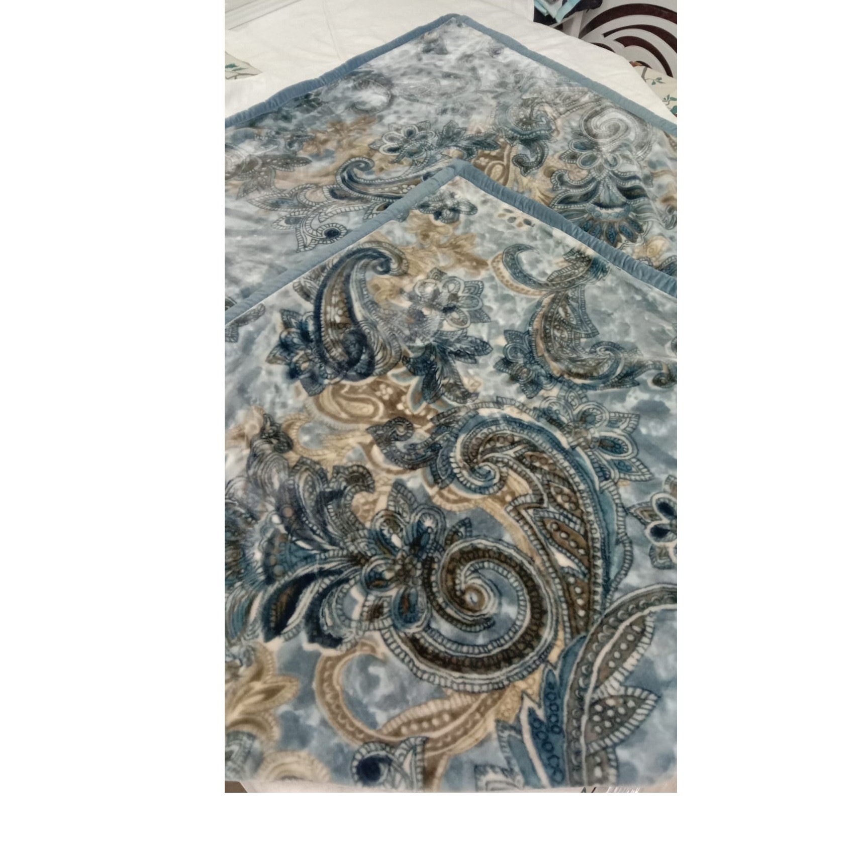 Floral Double Layer Polyester Blanket - front-view