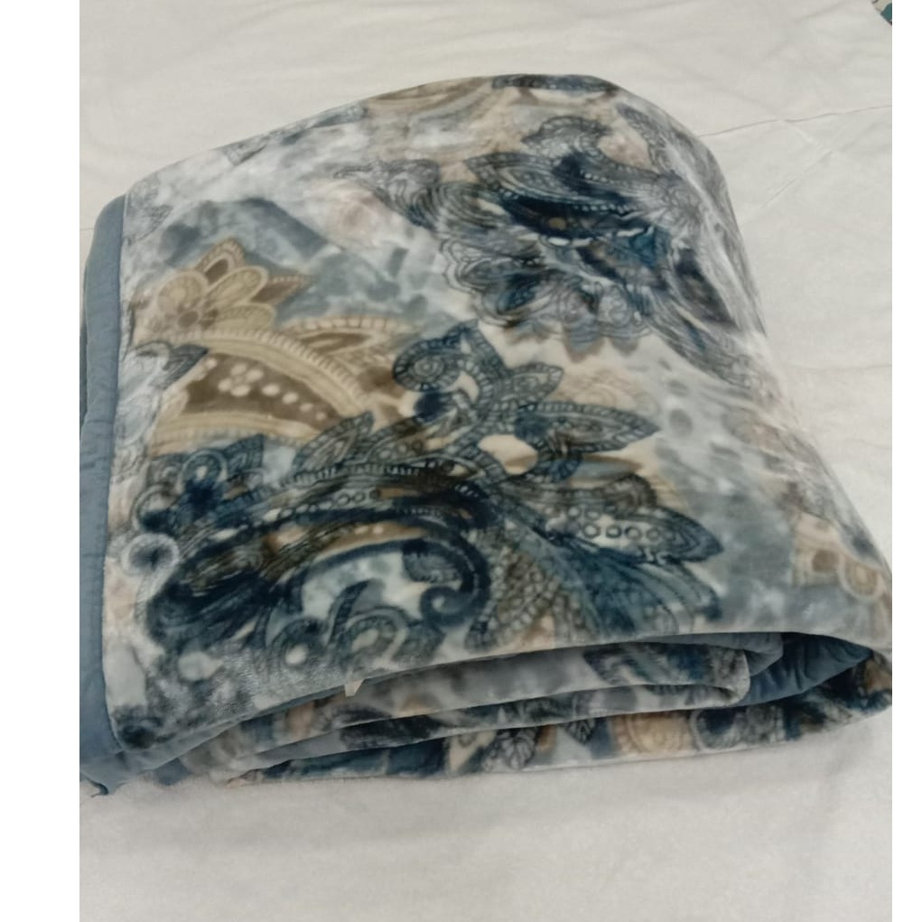 Floral Double Layer Polyester Blanket - top-view