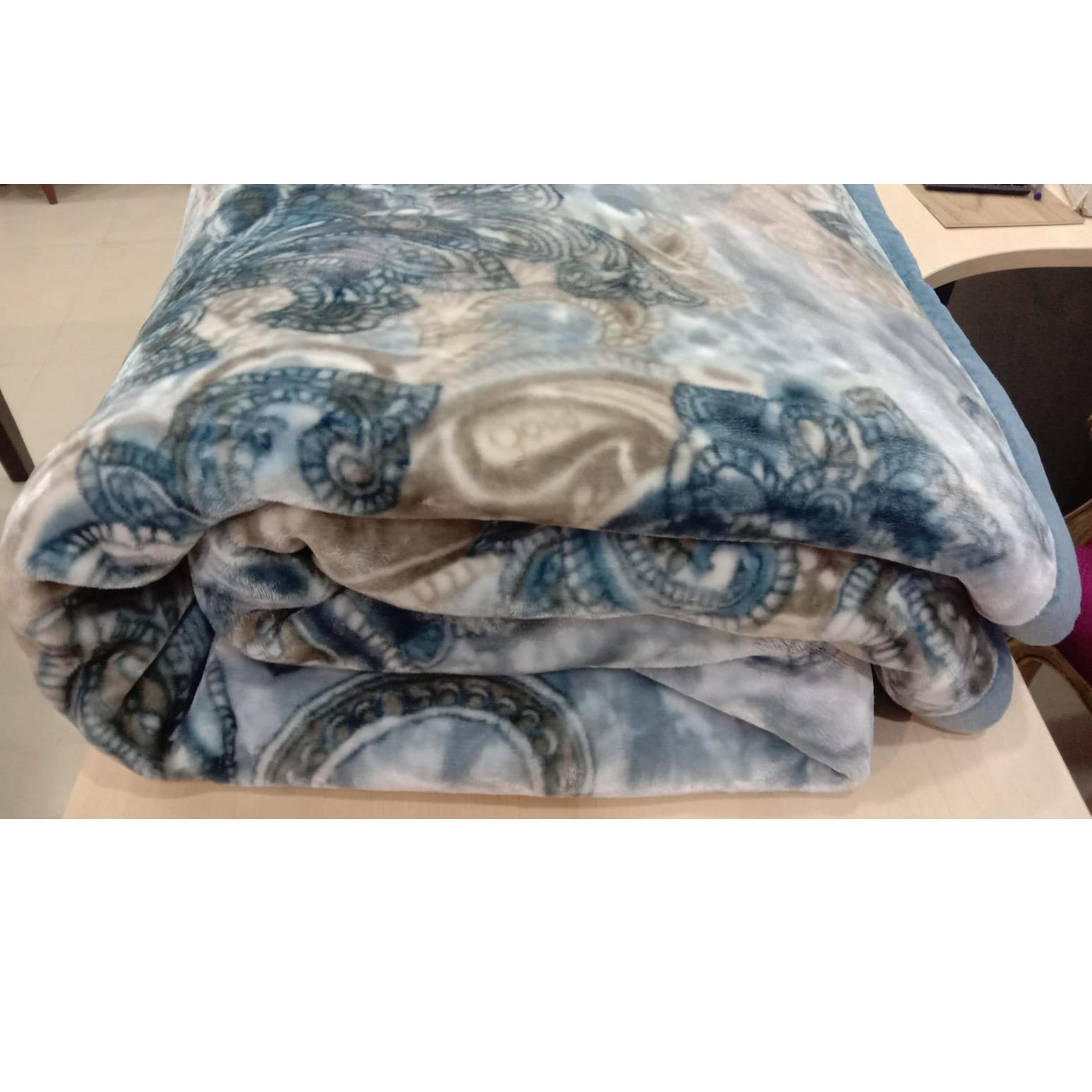 Floral Double Layer Polyester Blanket - left-view