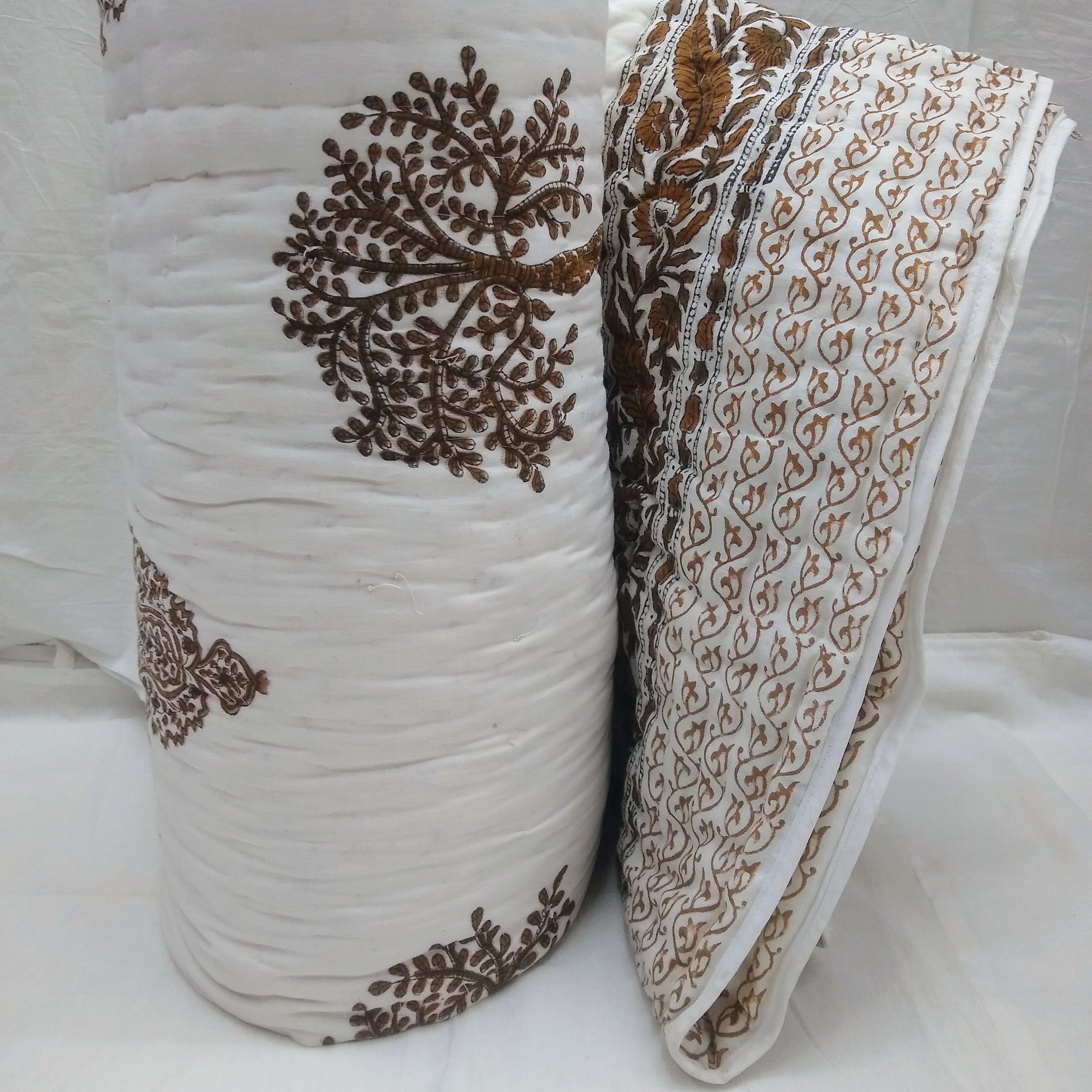 Razai (Quilt) - front-view