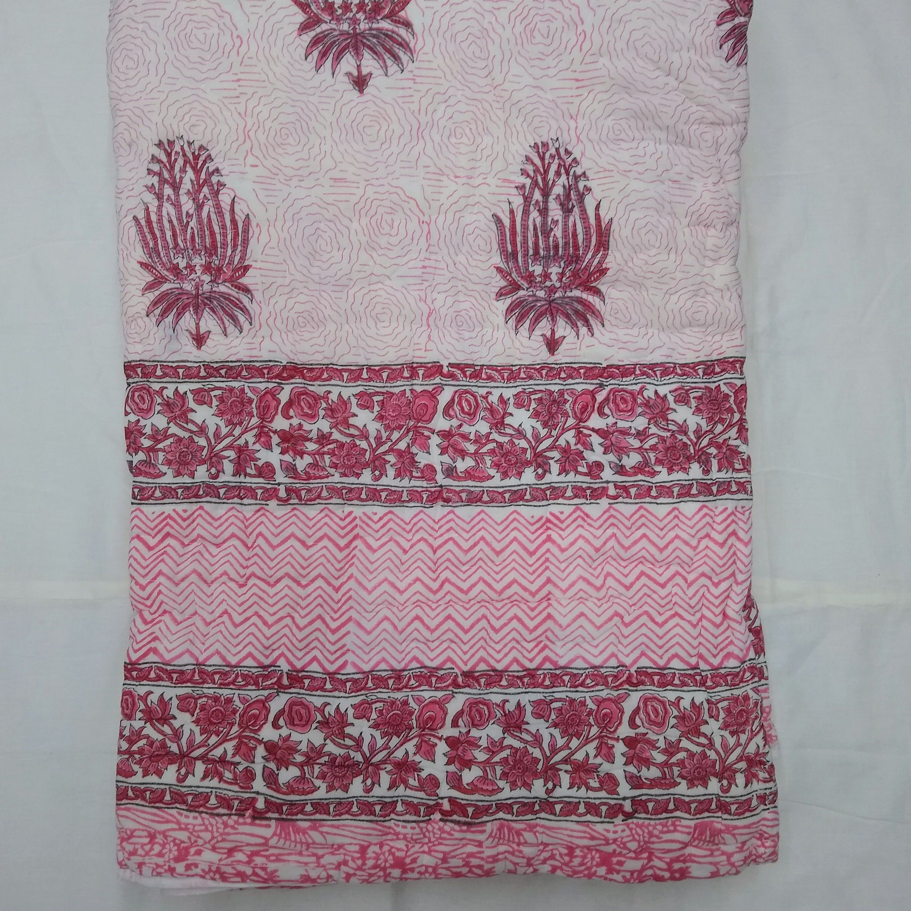 Razai (Quilt) - rear-view