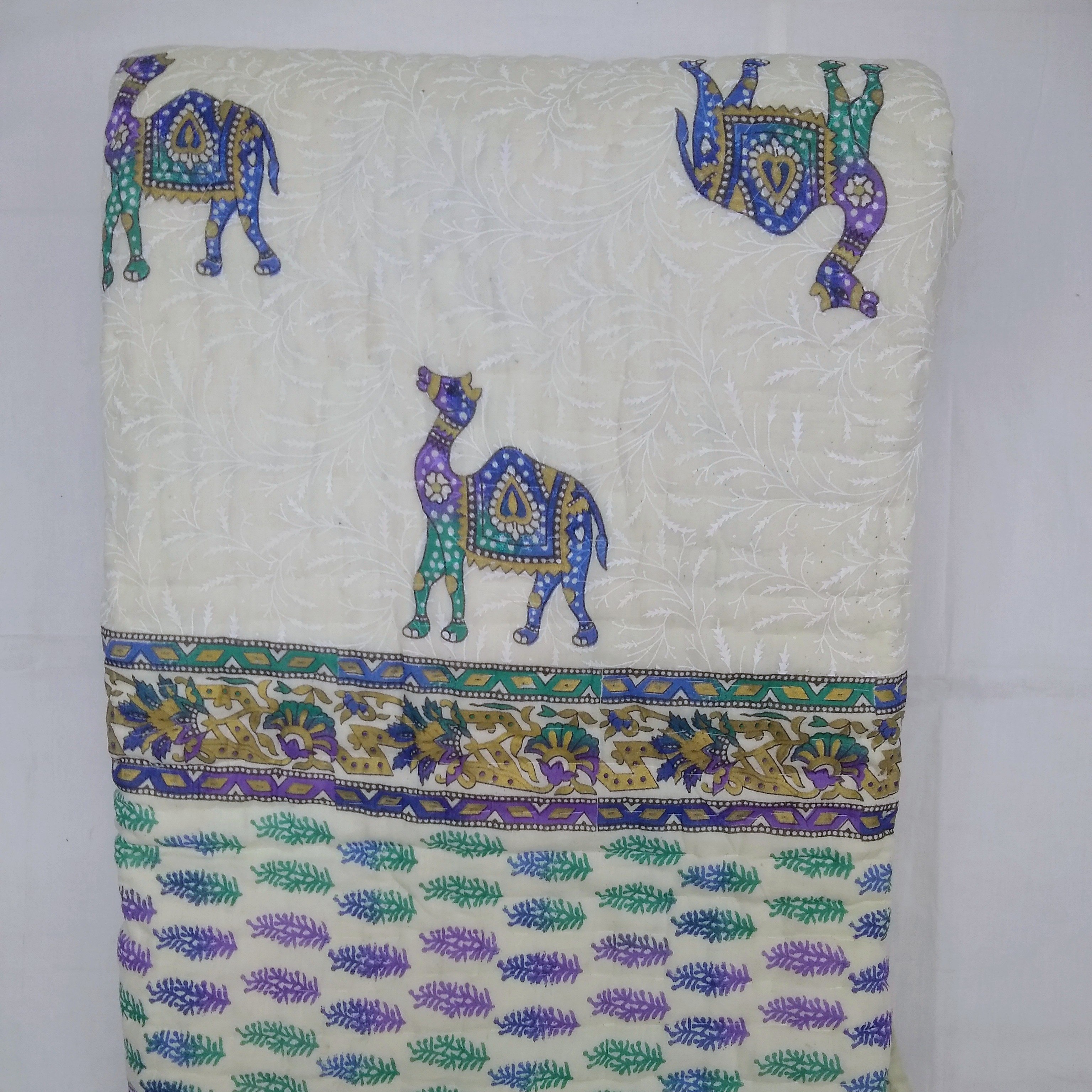 Razai (Quilt) - rear-view