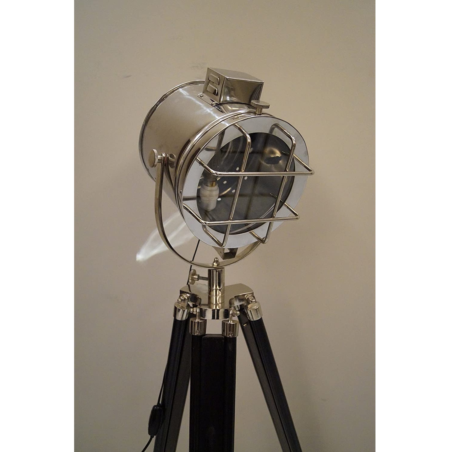 Wooden Tripod 3 Fold Adjustable Floor Stand - top_view