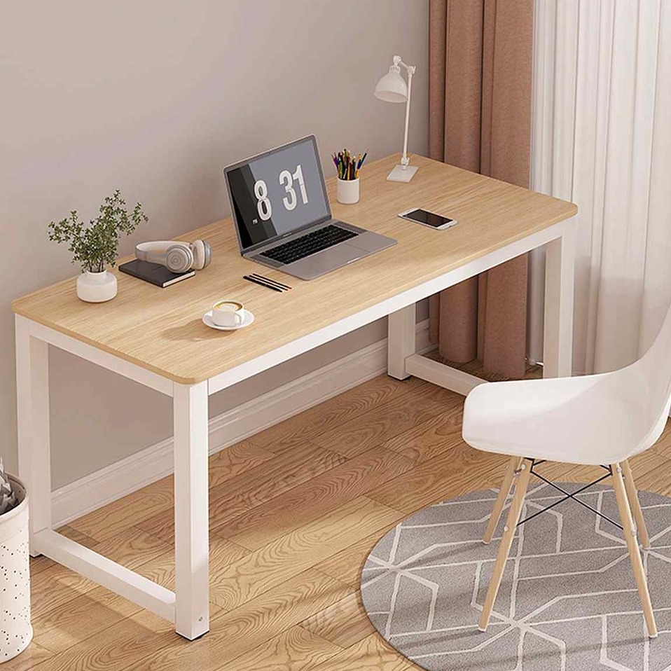 Hutch Classic work desk - front_view